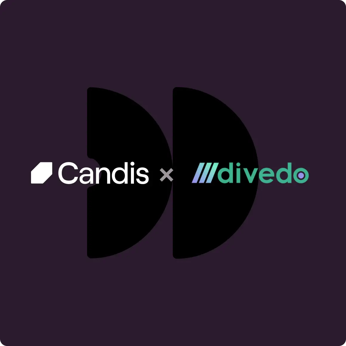 Logos von Candis und divedo vor dunklem Hintergrund